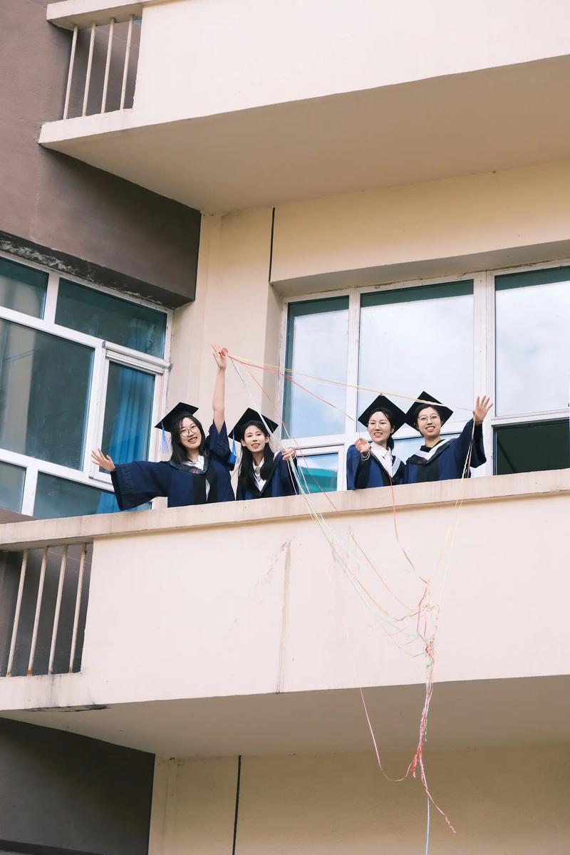 雾津剪影 佳木斯大学毕业季中的信息电子技术服务故事